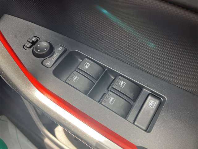 トヨタ ライズ １．２ Ｚ R5年 (東海) 99