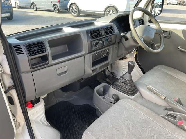 三菱 ミニキャブトラック ４ＷＤ H15年 (近畿) 99