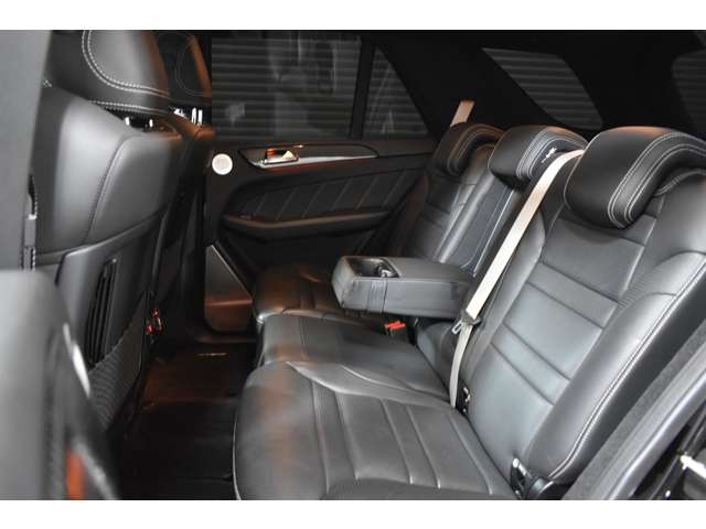 ＡＭＧ ＧＬＥ ６３ Ｓ ４マチック ４ＷＤ H28年 (関東) 99