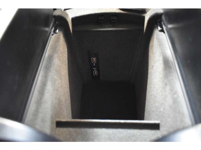 ＡＭＧ ＧＬＥ ６３ Ｓ ４マチック ４ＷＤ H28年 (関東) 99