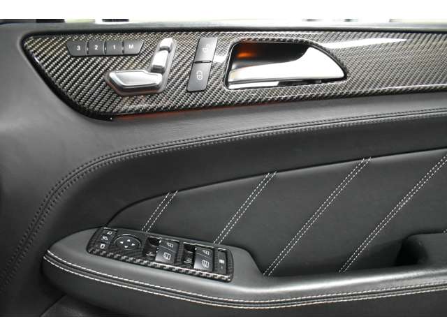 ＡＭＧ ＧＬＥ ６３ Ｓ ４マチック ４ＷＤ H28年 (関東) 99