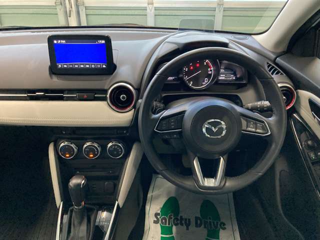 マツダ デミオ １．５ ＸＤ ツーリング Ｌパッケージ ディーゼルターボ ４ＷＤ H29年 (北海道) 99