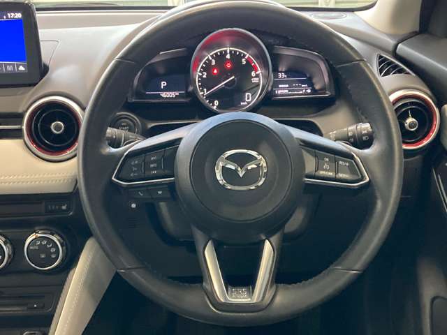 マツダ デミオ １．５ ＸＤ ツーリング Ｌパッケージ ディーゼルターボ ４ＷＤ H29年 (北海道) 99