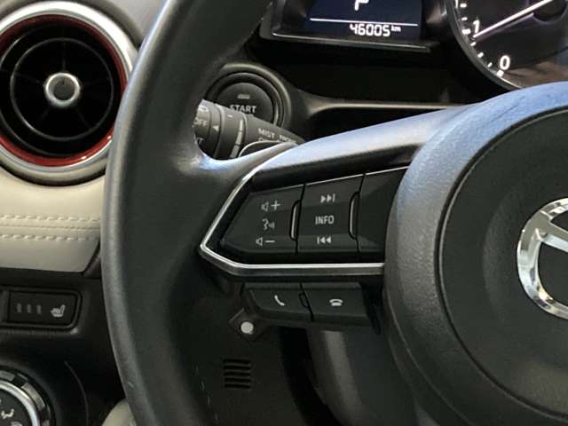 マツダ デミオ １．５ ＸＤ ツーリング Ｌパッケージ ディーゼルターボ ４ＷＤ H29年 (北海道) 99