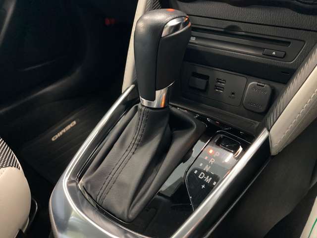 マツダ デミオ １．５ ＸＤ ツーリング Ｌパッケージ ディーゼルターボ ４ＷＤ H29年 (北海道) 99