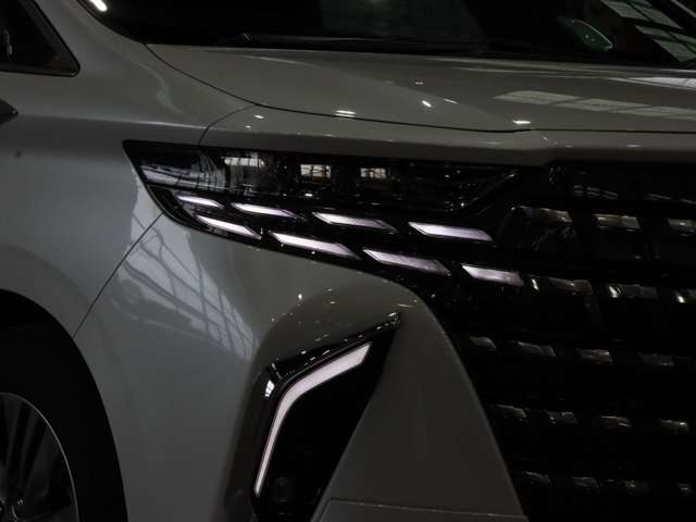 トヨタ アルファード ２．５ Ｚ R5年 (関東) 99