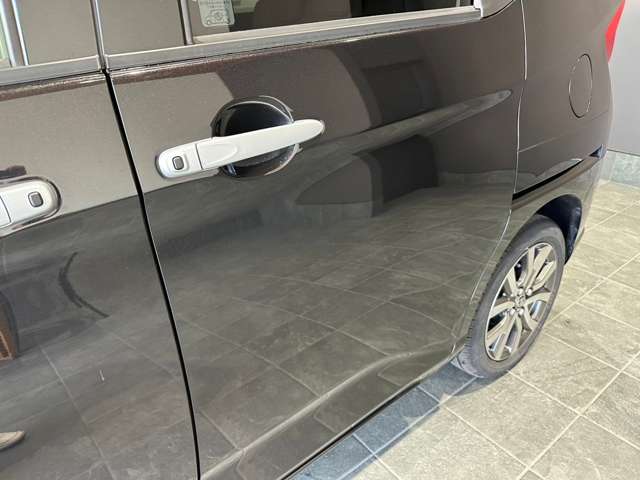 トヨタ ルーミー １．０ カスタム Ｇ－Ｔ R1年 (近畿) 99