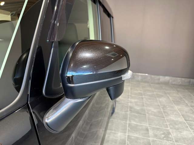 トヨタ ルーミー １．０ カスタム Ｇ－Ｔ R1年 (近畿) 99