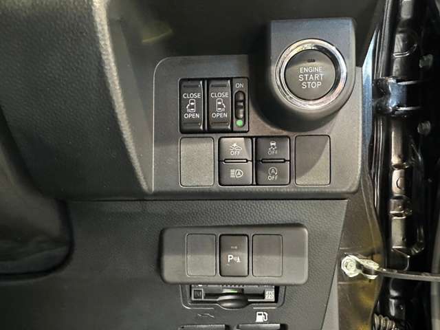 トヨタ ルーミー １．０ カスタム Ｇ－Ｔ R1年 (近畿) 99