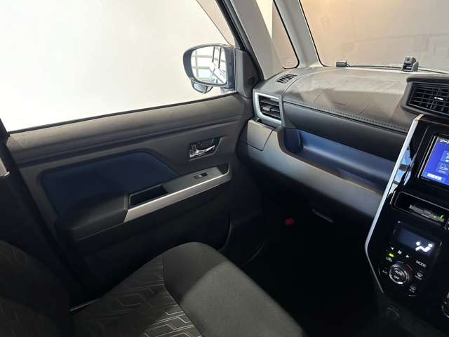 トヨタ ルーミー １．０ カスタム Ｇ－Ｔ R1年 (近畿) 99