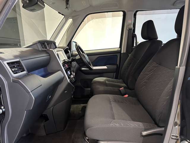 トヨタ ルーミー １．０ カスタム Ｇ－Ｔ R1年 (近畿) 99