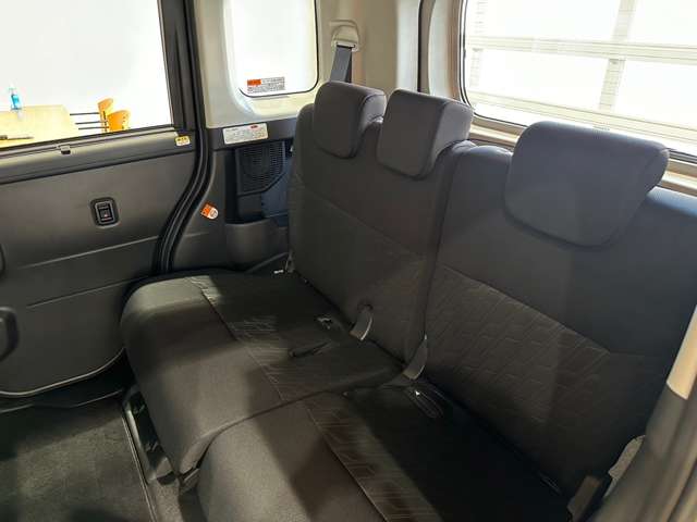 トヨタ ルーミー １．０ カスタム Ｇ－Ｔ R1年 (近畿) 99