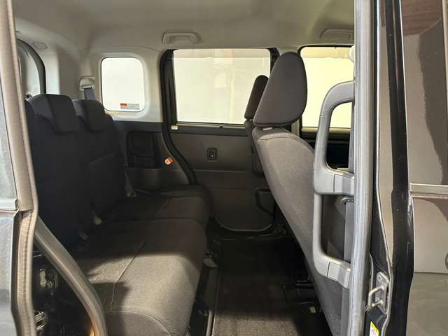 トヨタ ルーミー １．０ カスタム Ｇ－Ｔ R1年 (近畿) 99