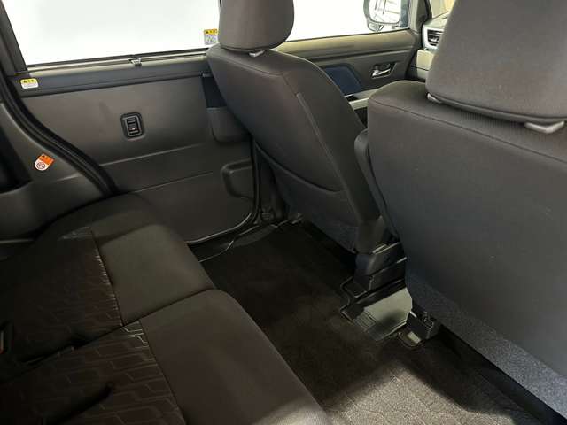 トヨタ ルーミー １．０ カスタム Ｇ－Ｔ R1年 (近畿) 99