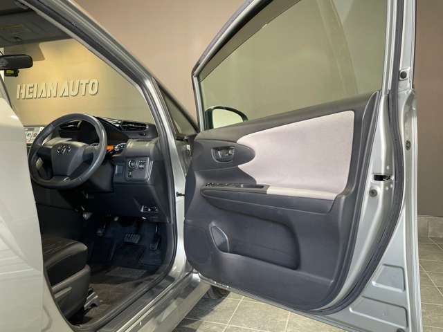 トヨタ ウィッシュ １．８Ｘ　ＨＩＤセレクション H22年 (近畿) 99