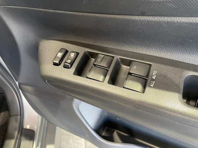 トヨタ ウィッシュ １．８Ｘ　ＨＩＤセレクション H22年 (近畿) 99