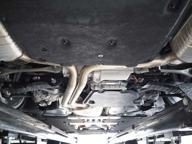 アウディ Ａ８ ５５ ＴＦＳＩ クワトロ ４ＷＤ R5年 (近畿) 99