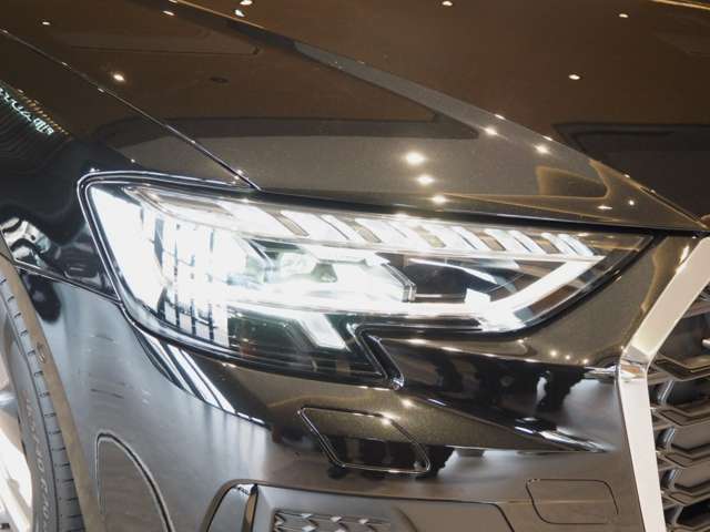 アウディ Ａ８ ５５ ＴＦＳＩ クワトロ ４ＷＤ R5年 (近畿) 99