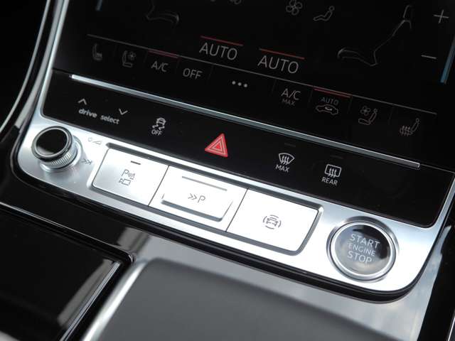 アウディ Ａ８ ５５ ＴＦＳＩ クワトロ ４ＷＤ R5年 (近畿) 99