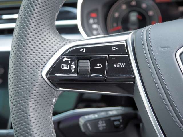 アウディ Ａ８ ５５ ＴＦＳＩ クワトロ ４ＷＤ R5年 (近畿) 99