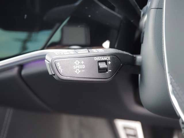 アウディ Ａ８ ５５ ＴＦＳＩ クワトロ ４ＷＤ R5年 (近畿) 99