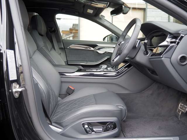 アウディ Ａ８ ５５ ＴＦＳＩ クワトロ ４ＷＤ R5年 (近畿) 99