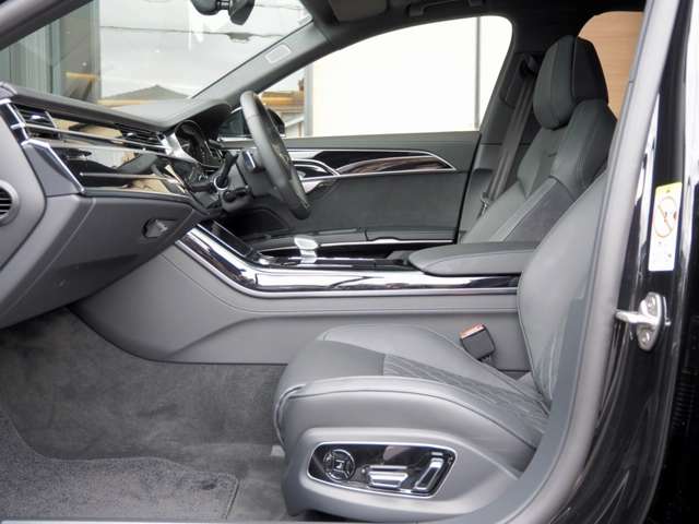 アウディ Ａ８ ５５ ＴＦＳＩ クワトロ ４ＷＤ R5年 (近畿) 99