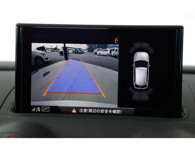 アウディ ＲＳ３　スポーツバック ２．５ ４ＷＤ R2年 (近畿) 99