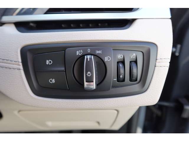 ＢＭＷ Ｘ１ Ｘドライブ １８Ｄ Ｘライン ４ＷＤ R2年 (近畿) 99