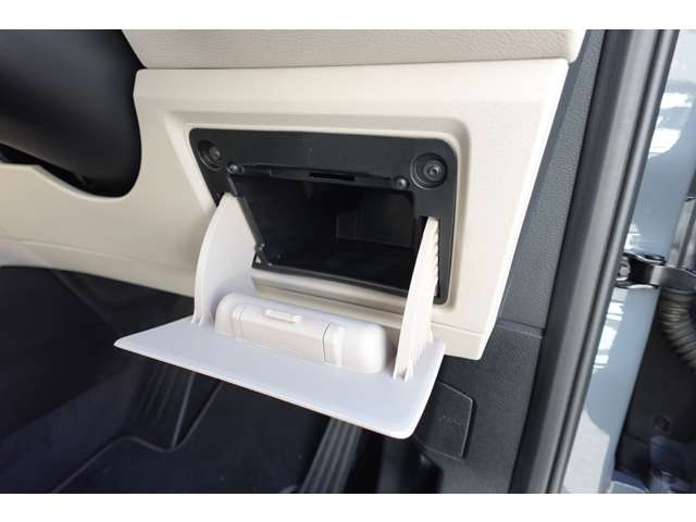 ＢＭＷ Ｘ１ Ｘドライブ １８Ｄ Ｘライン ４ＷＤ R2年 (近畿) 99