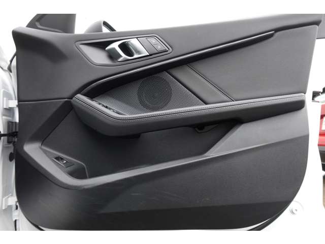 ＢＭＷ １シリーズ １１８Ｄ プレイ ディーゼルターボ R6年 (近畿) 99