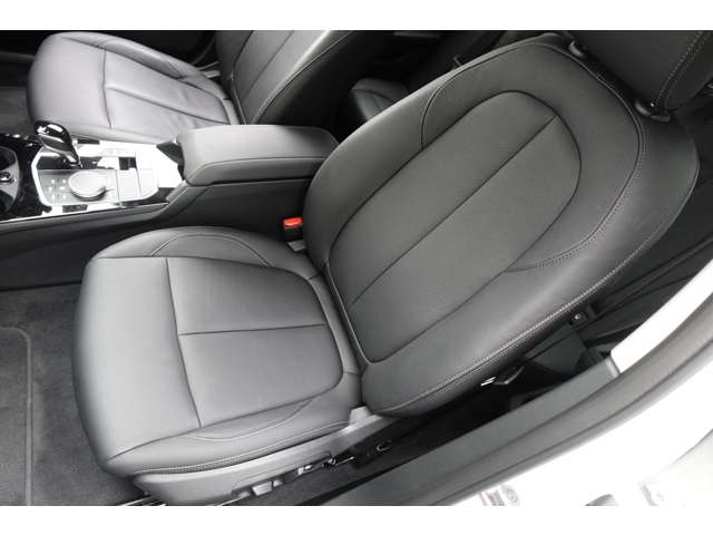 ＢＭＷ １シリーズ １１８Ｄ プレイ ディーゼルターボ R6年 (近畿) 99