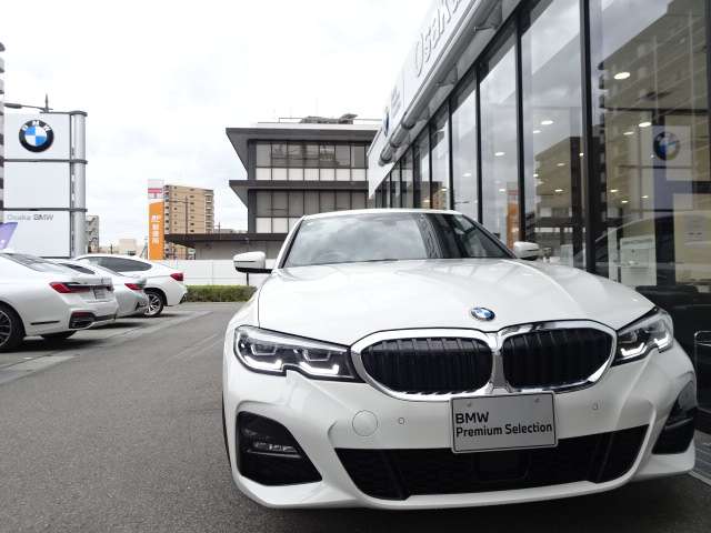 ＢＭＷ ３シリーズ ３２０Ｄ Ｘドライブ Ｍスポーツ ディーゼルターボ ４ＷＤ R1年 (近畿) 99
