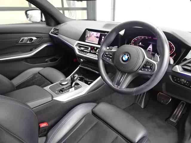 ＢＭＷ ３シリーズ ３２０Ｄ Ｘドライブ Ｍスポーツ ディーゼルターボ ４ＷＤ R1年 (近畿) 99