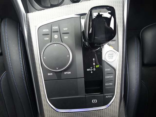 ＢＭＷ ３シリーズ ３２０Ｄ Ｘドライブ Ｍスポーツ ディーゼルターボ ４ＷＤ R1年 (近畿) 99