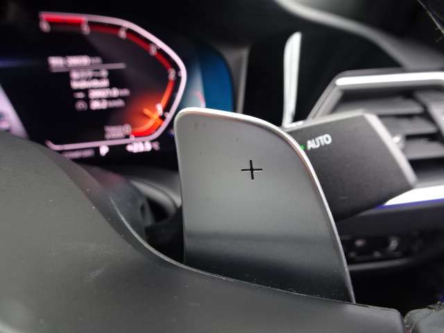 ＢＭＷ ３シリーズ ３２０Ｄ Ｘドライブ Ｍスポーツ ディーゼルターボ ４ＷＤ R1年 (近畿) 99