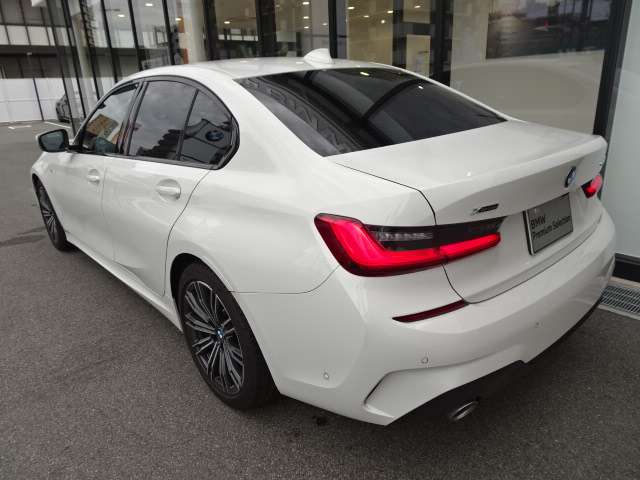 ＢＭＷ ３シリーズ ３２０Ｄ Ｘドライブ Ｍスポーツ ディーゼルターボ ４ＷＤ R1年 (近畿) 99