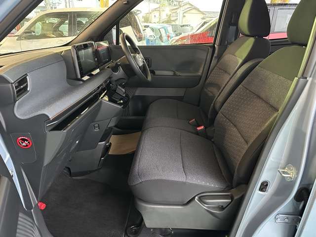 日産 サクラ Ｘ R5年 (東海) 99