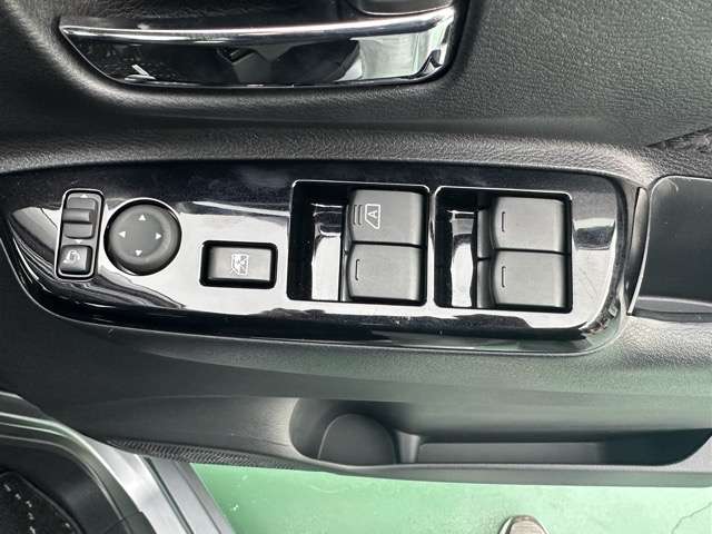 日産 ルークス ６６０ ハイウェイスターＧターボ R5年 (東海) 99