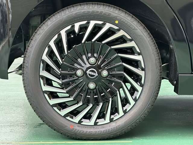 日産 ルークス ６６０ ハイウェイスターＧターボ アーバンクロム R6年 (東海) 99