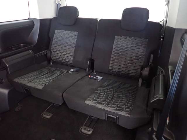 三菱 デリカ　Ｄ：５ ２．２ Ｐ ディーゼルターボ ４ＷＤ R6年 (関東) 99