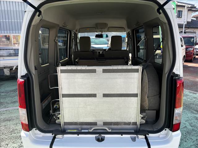 スズキ エブリイワゴン ６６０ ウィズ 車イス移動車 リヤシート付 電動固定式 ４ＷＤ H26年 (関東) 99