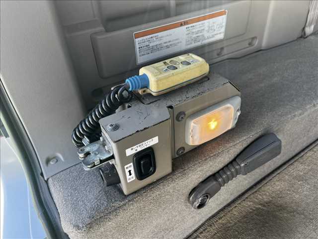 スズキ エブリイワゴン ６６０ ウィズ 車イス移動車 リヤシート付 電動固定式 ４ＷＤ H26年 (関東) 99