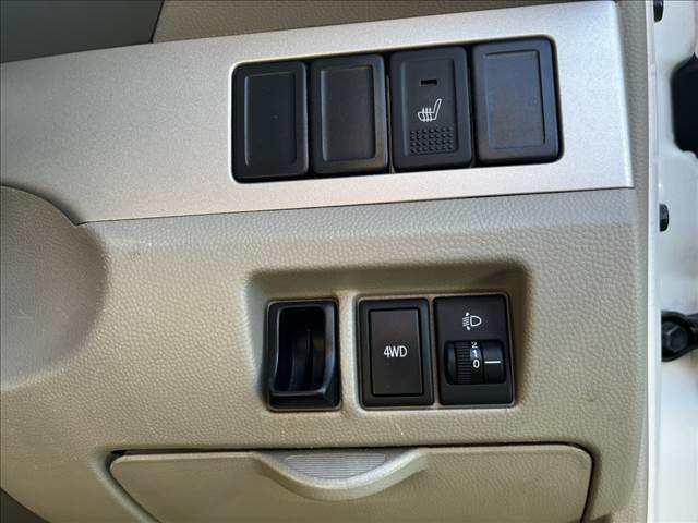 スズキ エブリイワゴン ６６０ ウィズ 車イス移動車 リヤシート付 電動固定式 ４ＷＤ H26年 (関東) 99