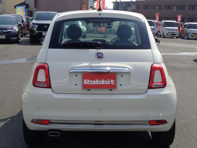 フィアット ５００（チンクエチェント） ツインエア ドルチェヴィータ R4年 (中国) 99