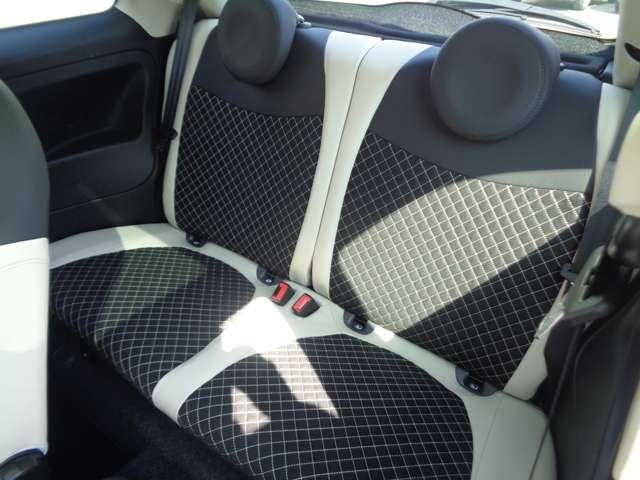 フィアット ５００（チンクエチェント） ツインエア ドルチェヴィータ R4年 (中国) 99