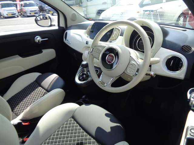 フィアット ５００（チンクエチェント） ツインエア ドルチェヴィータ R4年 (中国) 99