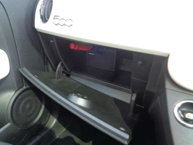 フィアット ５００（チンクエチェント） ツインエア ドルチェヴィータ R4年 (中国) 99