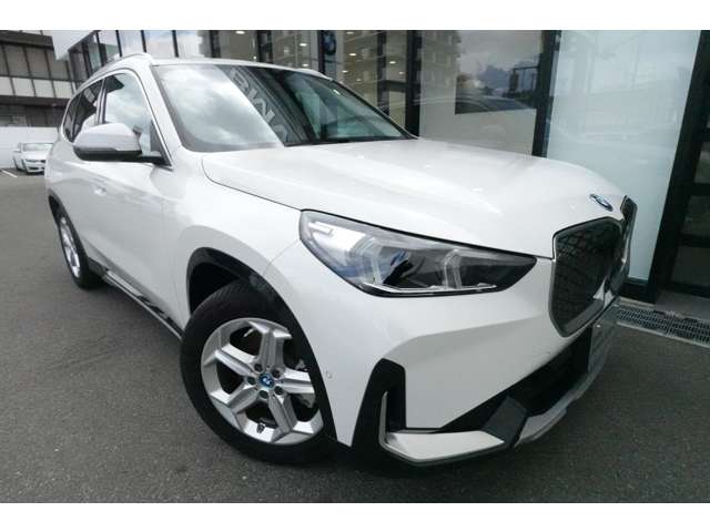 ＢＭＷ ｉＸ１ Ｘドライブ３０ Ｘライン ４ＷＤ R6年 () 99