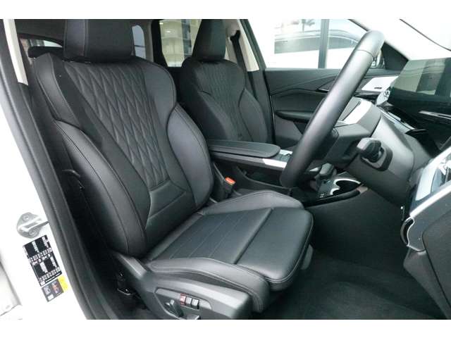 ＢＭＷ ｉＸ１ Ｘドライブ３０ Ｘライン ４ＷＤ R6年 () 99